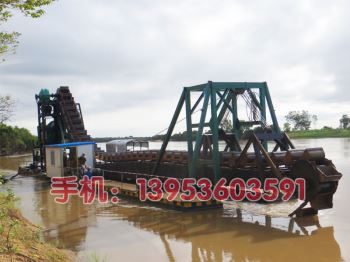 維護(hù)抽沙船需要注意哪些事項(xiàng)？